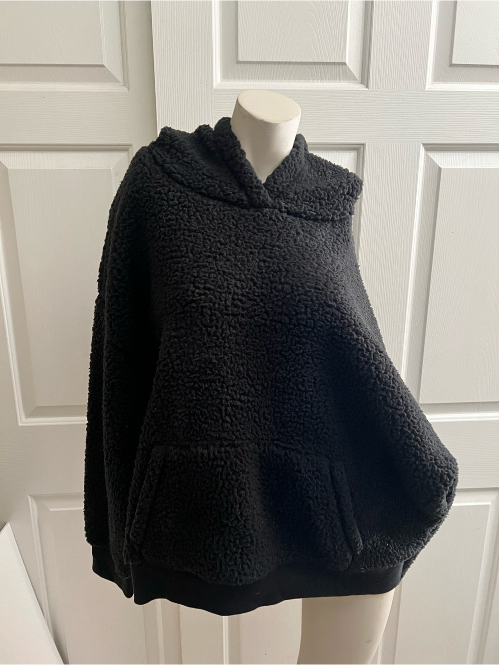 PINK Victoria's Secret Black Sherpa Cowl Pullover